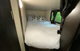 2021 Jayco Jay Flight 28BHBE "Infinity"