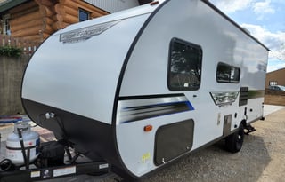 Platinum FSX - Lightweight Family Camper - "ROXY"