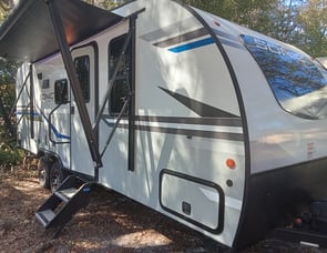 Venture RV Sonic SN220VBH