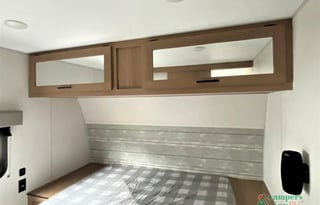 2024 New Forest River Prime Time Avenger Sleeps 6