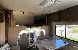 Adventure Awaits with Our 2017 Thor Freedom Elite