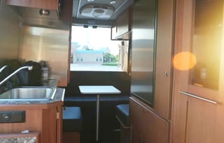 2018 RoadTrek Simplicity SRT ➡ Explore with EASE