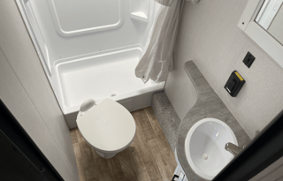 ( the traveler) Keystone Hideout 250BH