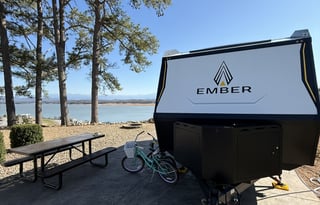 Off-Grid Camper | Starlink | Solar | Sleeps 5