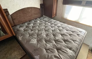 2011 Fleetwood RV Storm 28MS