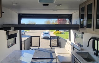 2024 Grand Design Momentum 22MAV (27ft)