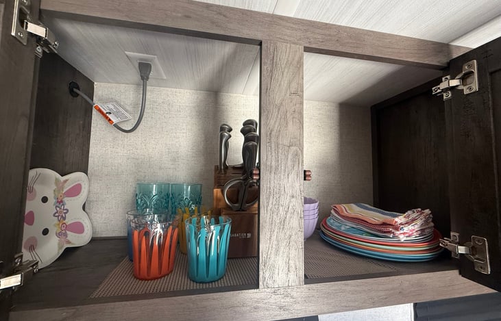 Dishes and cookware included!