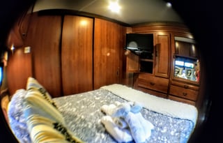 Mandala House on Wheels HR Admiral 32ft.