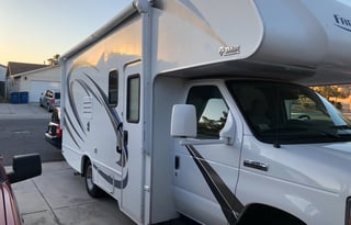 2018 Thor Motor Coach Four Winds 22E