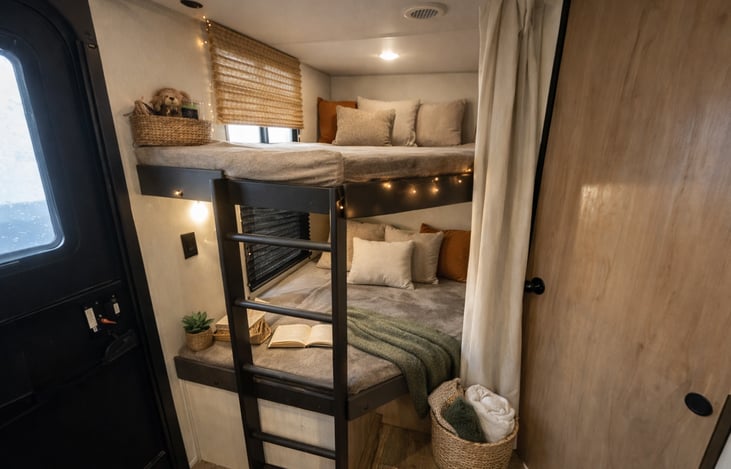 Double Bunk Beds – Perfect for Kids