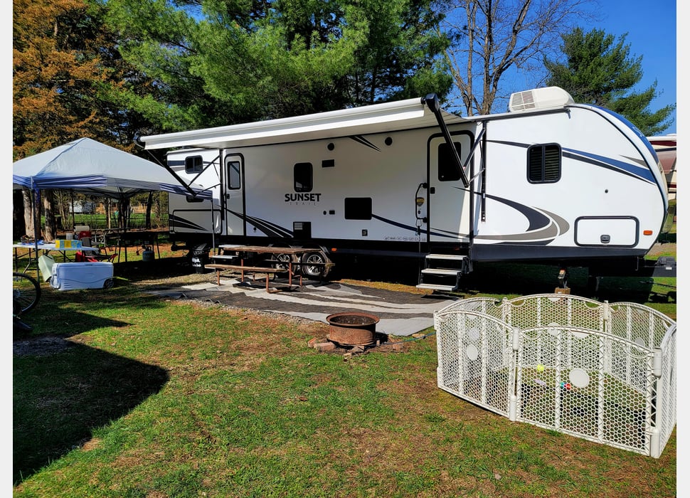 Travel Trailer rentals in Hawley