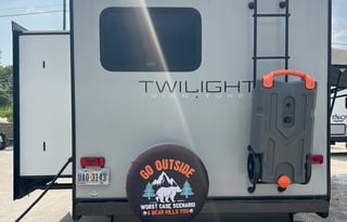 2021 Cruiser Twilight Signature TWS 3300