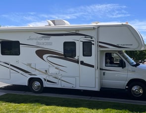 Fleetwood RV Jamboree Searcher 25K