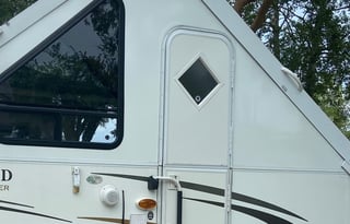 Solo or Couple Popup Get away!