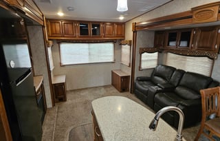 2016 Prime Time RV Crusader 315RST