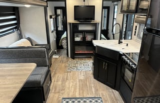 NO work, NO Stress, all Rest!!