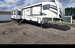 2019 Forest River RV Sabre 36BHQ