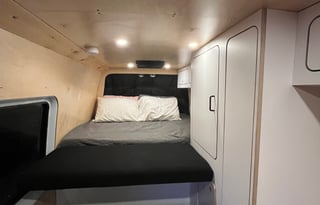 2022 Van Craft Mercedese Sprinter 2500