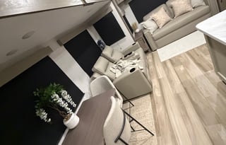 Spacious super clean camper