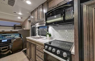 2023 Odyssey 24B - 27' National Park Hopper