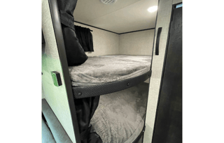 Zeus the 2022 Bunkhouse (Sleeps 8)