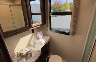 2018 JAYCO GREYHAWK 31FS BUNK UNIT LUXURY CLASS C