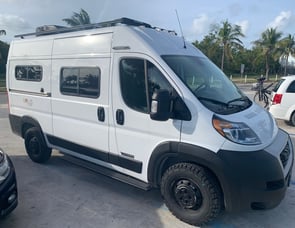 Winnebago Solis Pocket