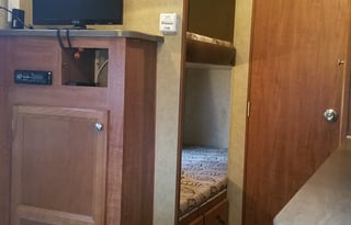 The SWIFT!  SUV & Minivan Towable! Jayco Swift SLX