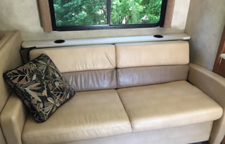 2014 Thor Motor Coach ACE 30 1