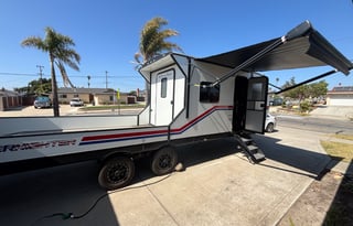 The ultimate toyhauler and day runner