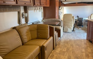 Scruffy's Pet Friendly Mobile Palace