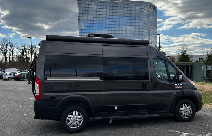 Free overnight parking at MGM! RV lot