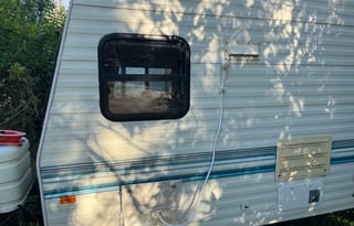 1994 Fleetwood RV Prowler 24C