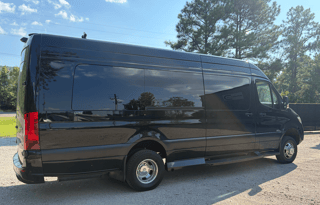 Luxury Off-Grid Sprinter Ultimate Freedom/Comfort