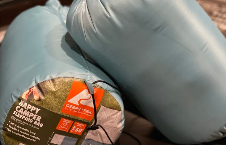 *INCLUDED*

Sleeping bags for extra comfort on dinette and sofa beds.