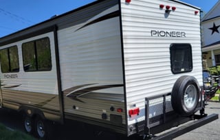 "Lola" the Heartland Pioneer 280BH