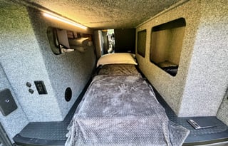 4x4 Adventure Van, Off-Grid Electric, Heat & AC!