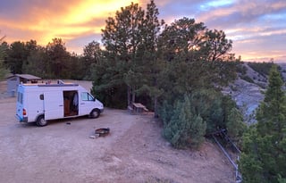 Sherpa: Converted Sprinter Van * Pet Friendly *