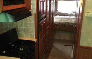 Nice Comfortable Getaway for weekend or longer!