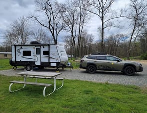 Coachmen RV Clipper Camping Trailers 17FQ