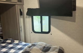 2022 CrossRoads RV Sunset Trail SS299QB