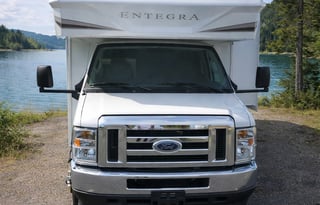 Cozy Cruiser or Lakeside Retreat