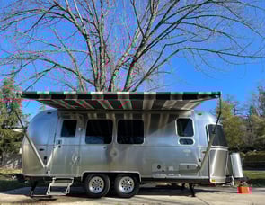 Airstream RV Globetrotter 23FB Twin