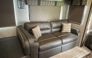 2021 Forest River Sandpiper 384QBOK-Delivery Only