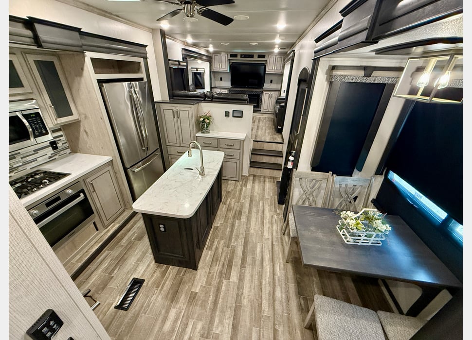 Fifth Wheel rentals in Lakeland