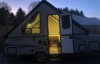 Tracey & Chris's RV