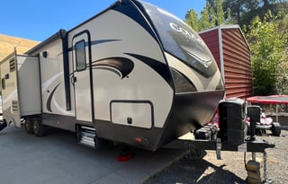 The Crow’s Nest, Family Friendly, Trailer Rental