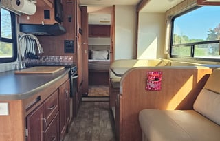 The Happy Camper (Sleeps 7 with 4 Fun Beds)