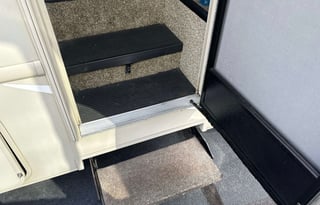 Thor Motor Coach Chateau Sprinter- low miles 18k