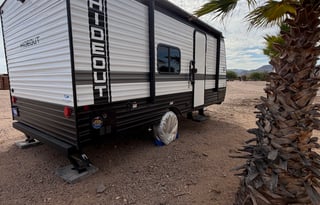 2025 Keystone Hideout - Modern, Cozy & Easy to Tow